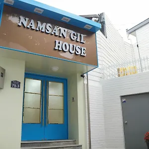 Guest house Namsan Gil House
