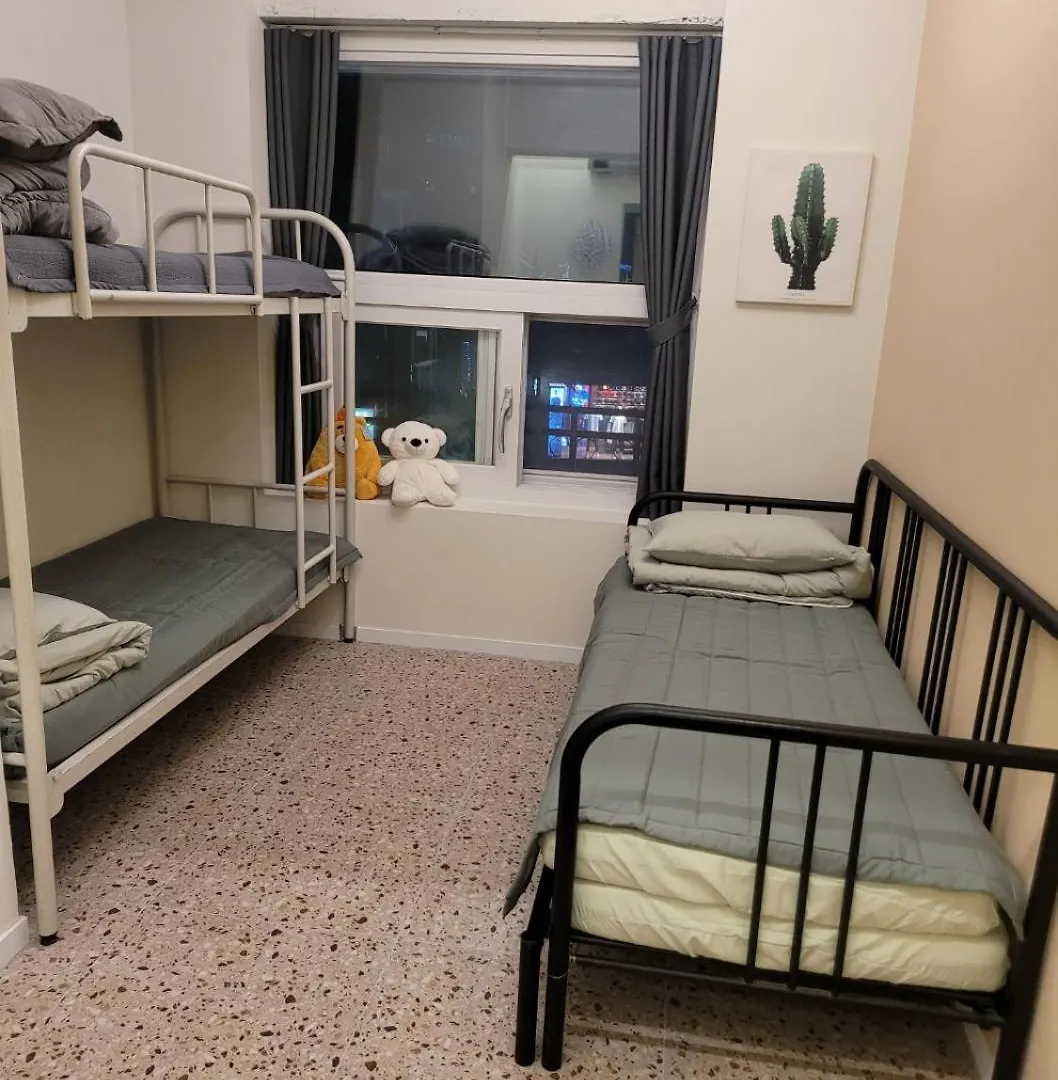 Pensión Mamas And Papas Guesthouse And Apartments In Seúl